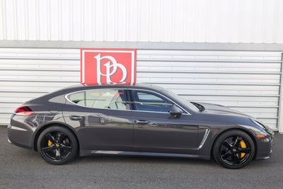 2016 Porsche Panamera Turbo S Executive