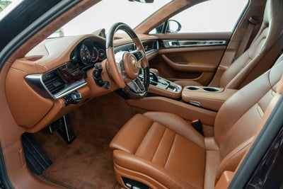 2018 Porsche Panamera Turbo Executive
