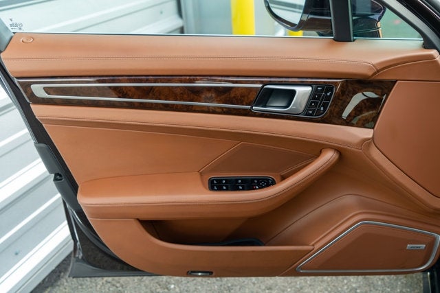 2018 Porsche Panamera Turbo Executive