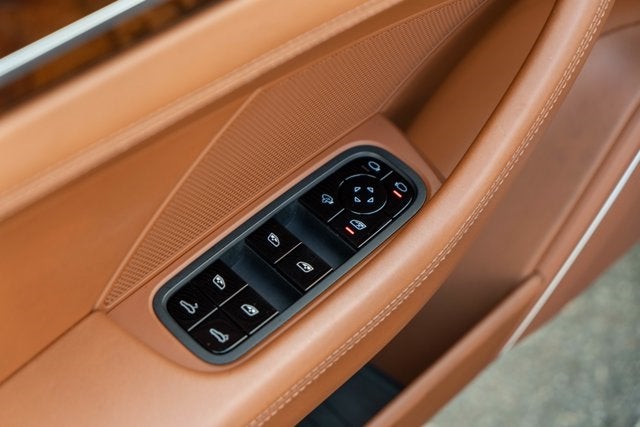 2018 Porsche Panamera Turbo Executive