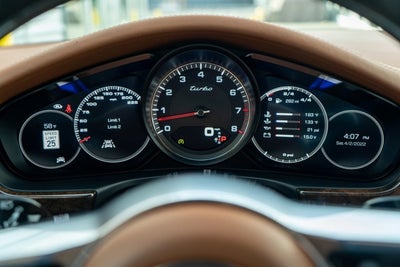 2018 Porsche Panamera Turbo Executive