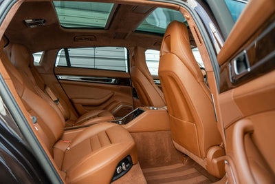 2018 Porsche Panamera Turbo Executive