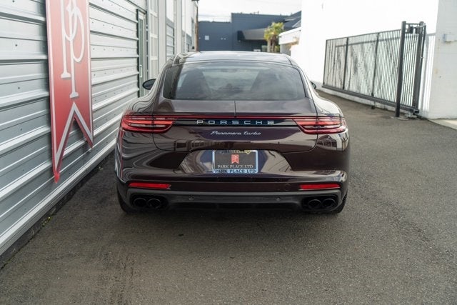 2018 Porsche Panamera Turbo Executive