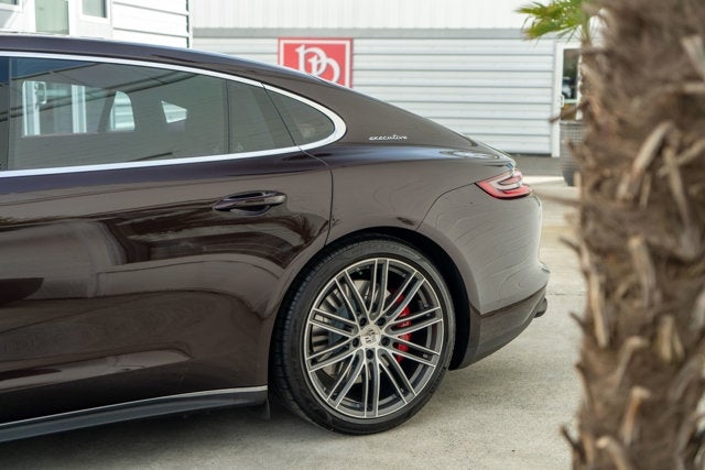 2018 Porsche Panamera Turbo Executive