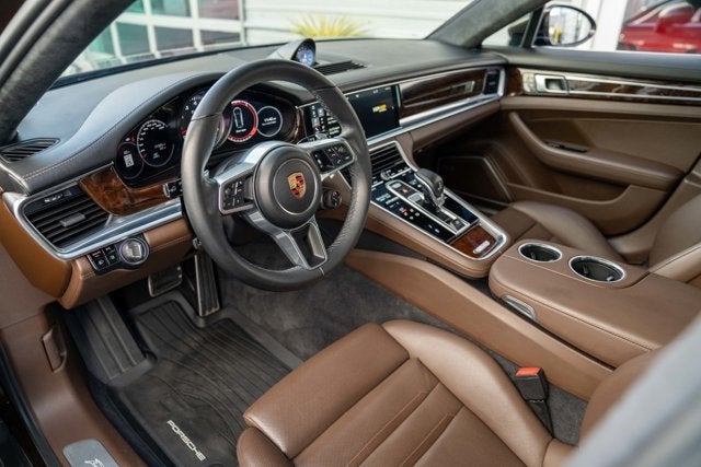 2018 Porsche Panamera Turbo Executive
