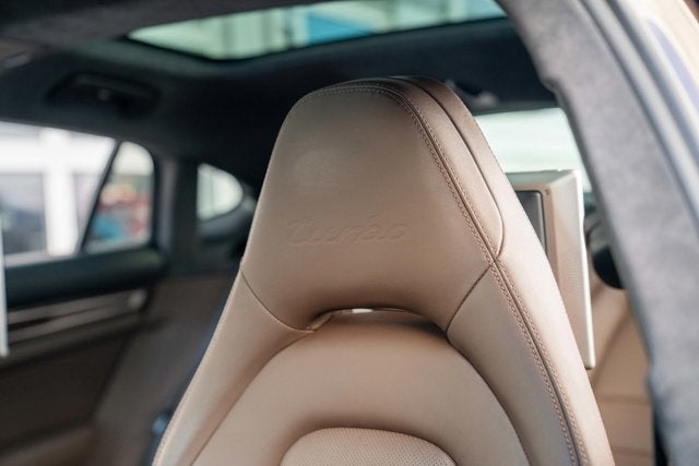 2018 Porsche Panamera Turbo Executive
