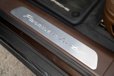 2018 Porsche Panamera Turbo Executive