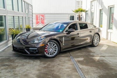 2018 Porsche Panamera Turbo Executive