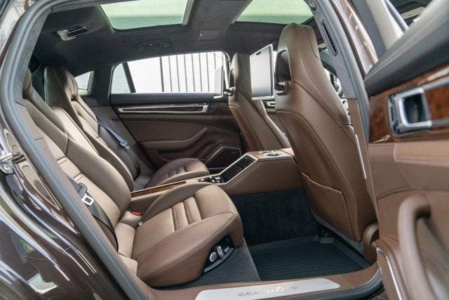 2018 Porsche Panamera Turbo Executive