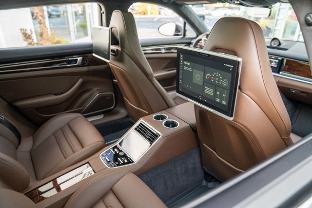 2018 Porsche Panamera Turbo Executive
