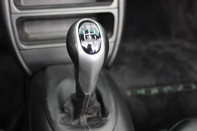 2000 Porsche Boxster 2dr Roadster Manual