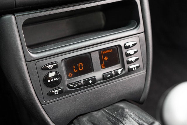 2001 Porsche Boxster 2dr Roadster 5-Spd Manual