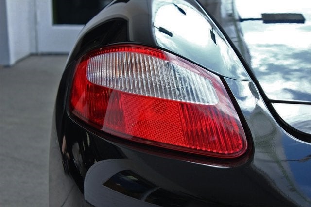 2005 Porsche Boxster 2dr Roadster