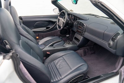 1999 Porsche Boxster 2dr Roadster Manual