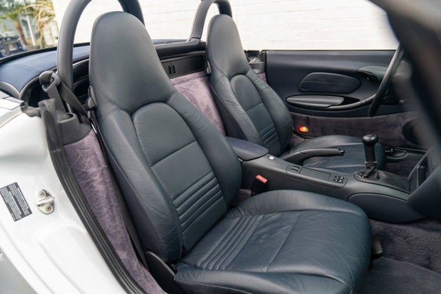 1999 Porsche Boxster 2dr Roadster Manual