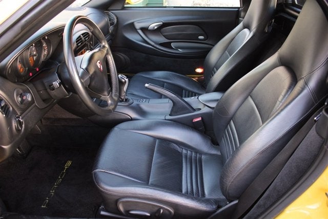 2004 Porsche Boxster 2dr Roadster 5-Spd Manual