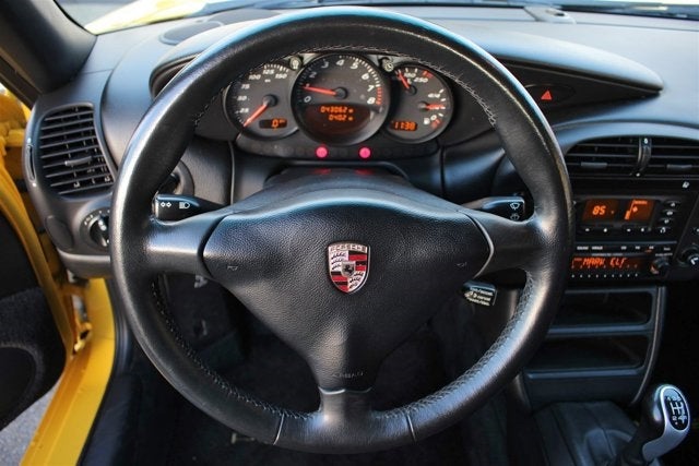 2004 Porsche Boxster 2dr Roadster 5-Spd Manual