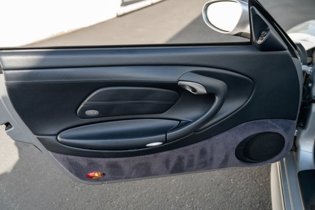 2001 Porsche 911 Carrera 4 Cabriolet