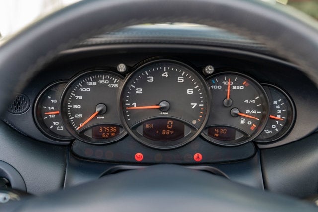 2001 Porsche 911 Carrera 4 Cabriolet