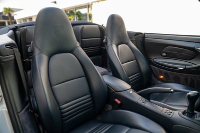 2001 Porsche 911 Carrera 4 Cabriolet