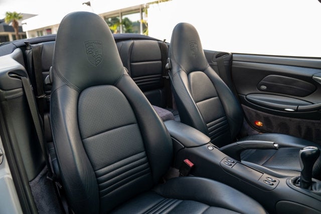 2001 Porsche 911 Carrera 4 Cabriolet