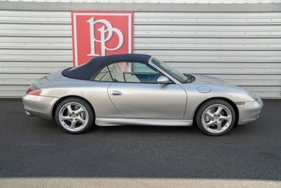 2001 Porsche 911 Carrera 4 Cabriolet