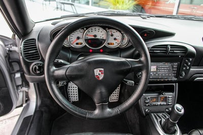 2002 Porsche 911 Carrera 4 Cabriolet