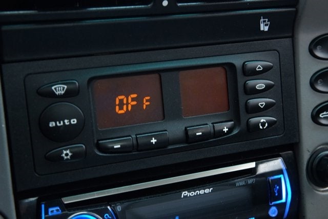 2003 Porsche 911 Carrera Cabriolet