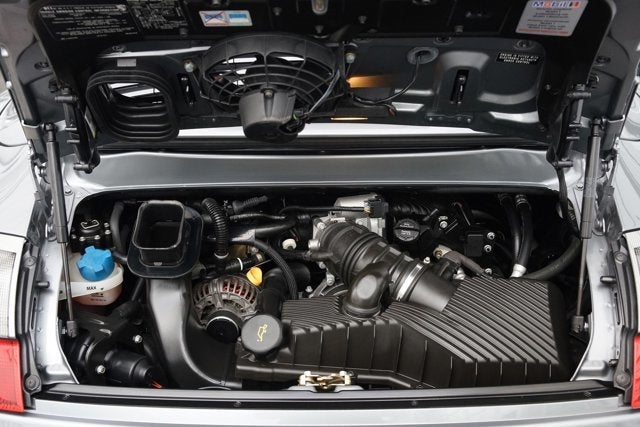 2004 Porsche 911 Carrera 4S