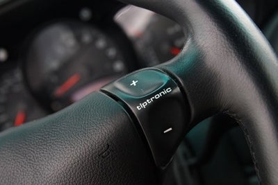 2004 Porsche 911 Carrera 4S