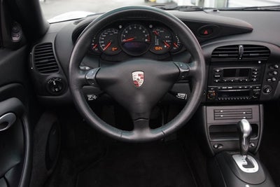 2004 Porsche 911 Carrera 4S