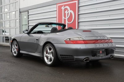 2004 Porsche 911 Carrera 4S