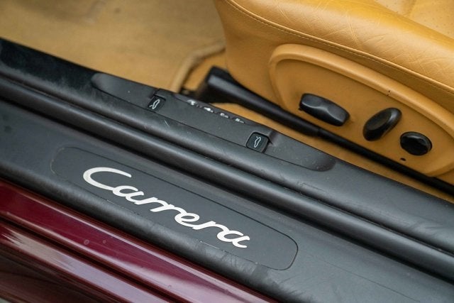 2004 Porsche 911 Carrera