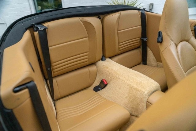 2004 Porsche 911 Carrera