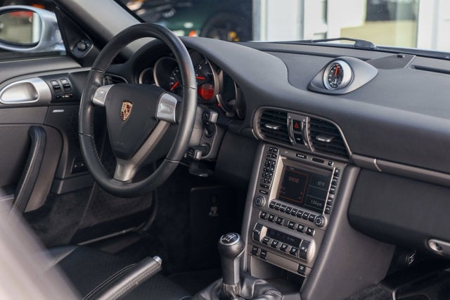 2005 Porsche 911 Carrera