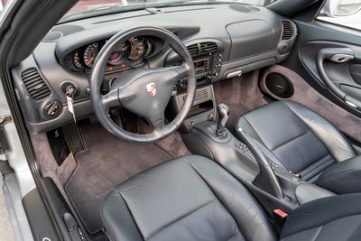 2002 Porsche 911 Carrera 4 2dr Carrera 4 Cabriolet 6-Spd Man