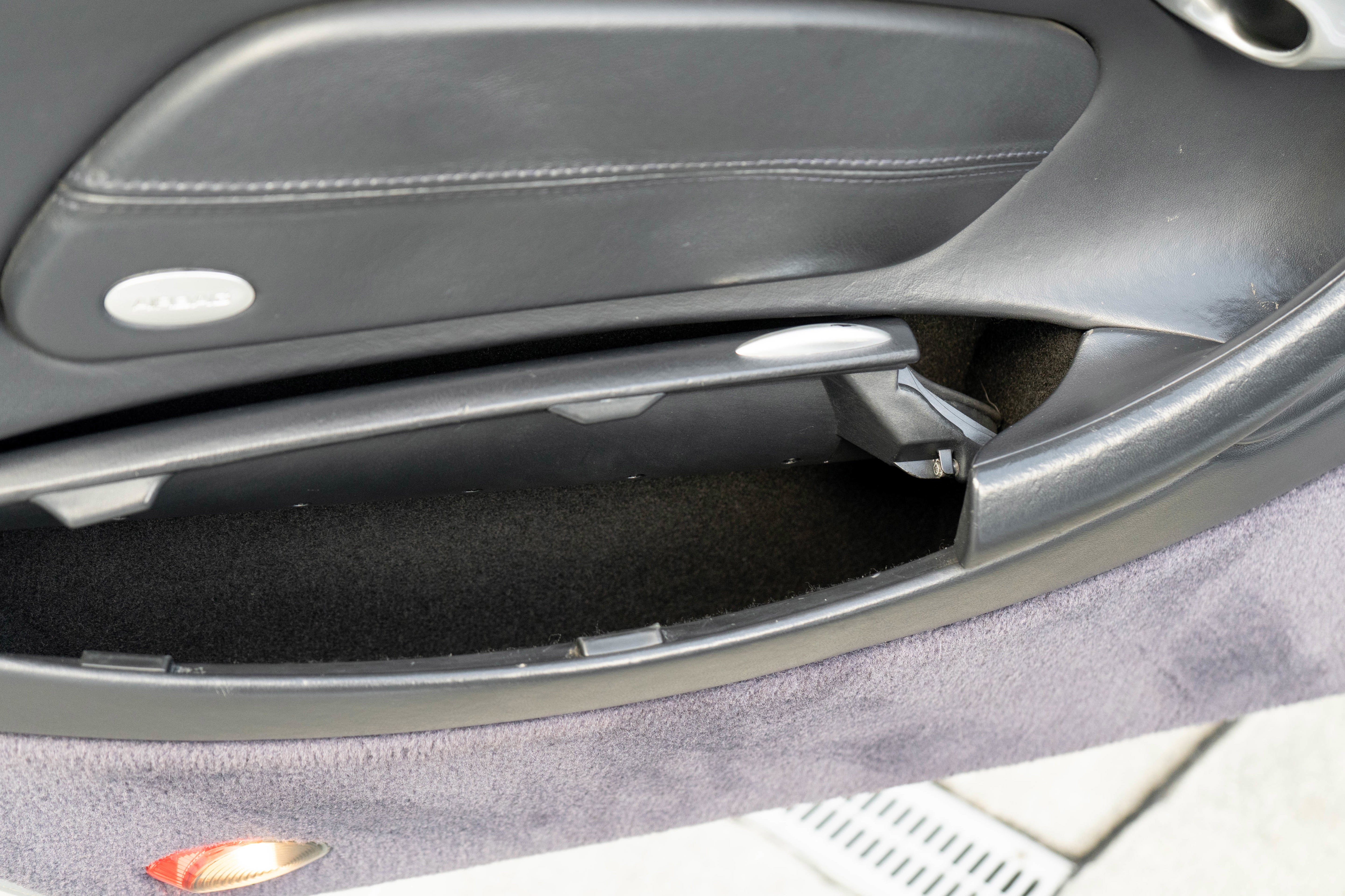 2002 Porsche 911 Carrera 4 2dr Carrera 4 Cabriolet 6-Spd Man