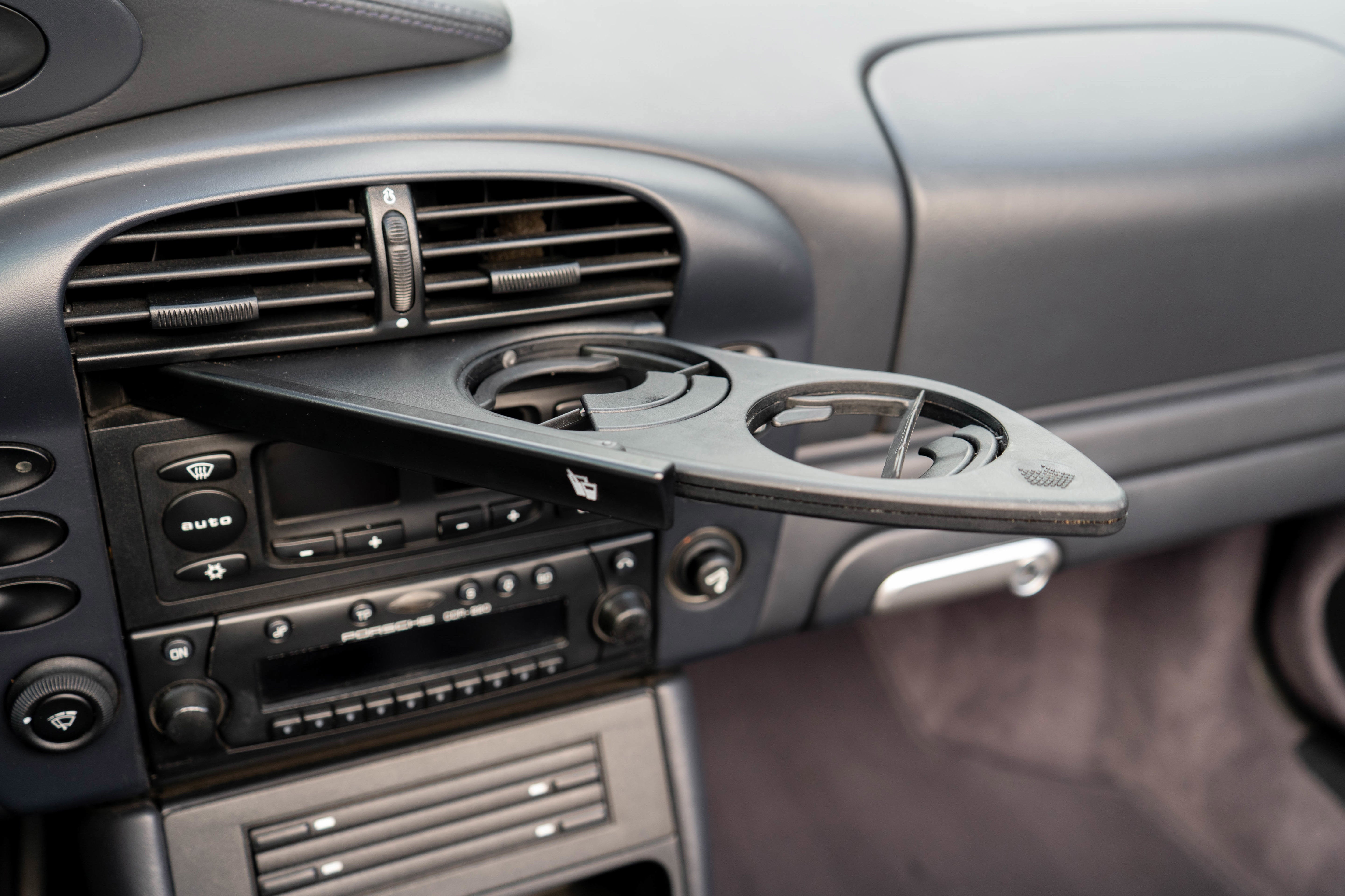 2002 Porsche 911 Carrera 4 2dr Carrera 4 Cabriolet 6-Spd Man