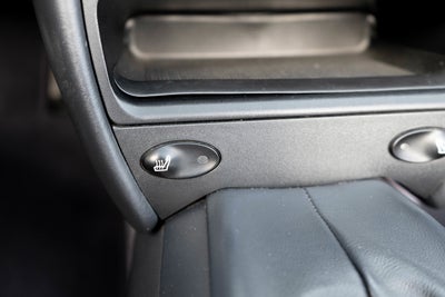 2002 Porsche 911 Carrera 4 2dr Carrera 4 Cabriolet 6-Spd Man