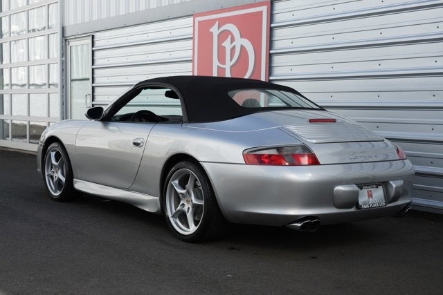 2003 Porsche 911 Carrera 4 Cabriolet