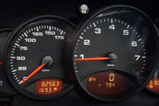 2001 Porsche 911 Carrera 4 Cabriolet