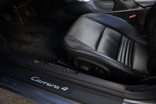 2001 Porsche 911 Carrera 4 Cabriolet