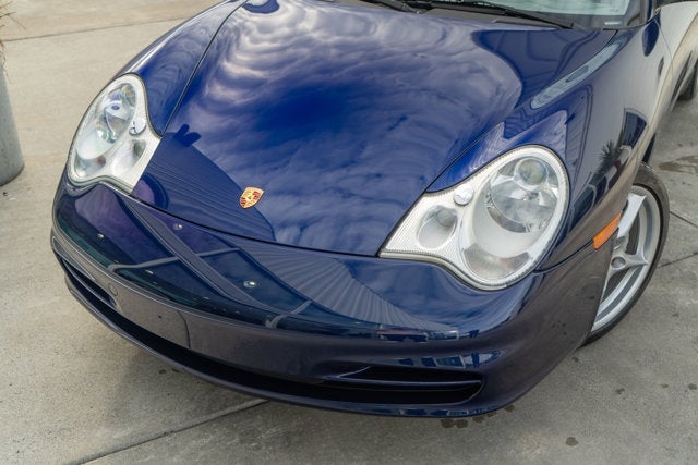 2002 Porsche 911 C4 Cabriolet