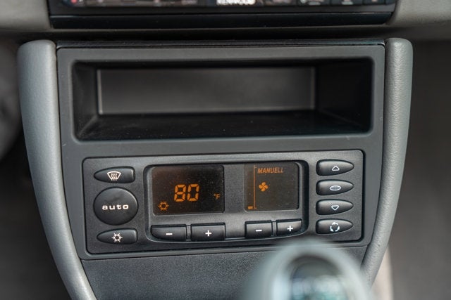 2002 Porsche 911 C4 Cabriolet