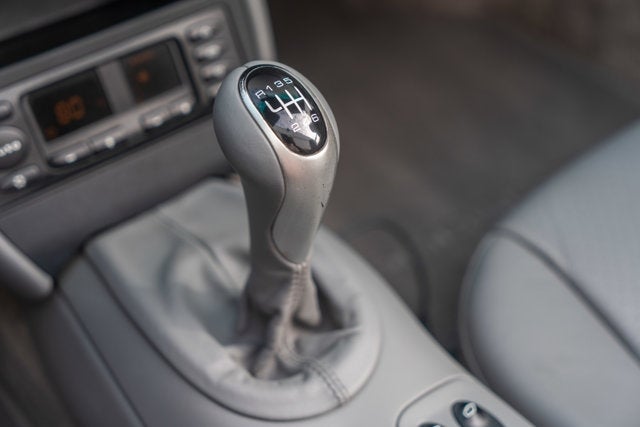 2002 Porsche 911 C4 Cabriolet