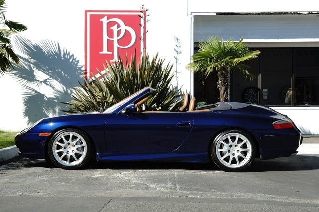 2001 Porsche 911 Carrera 4 Cabriolet