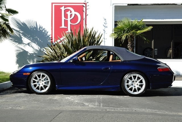 2001 Porsche 911 Carrera 4 Cabriolet