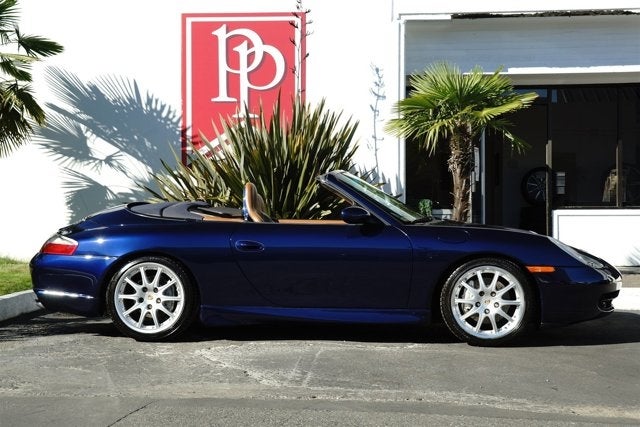 2001 Porsche 911 Carrera 4 Cabriolet