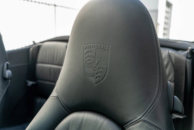 2004 Porsche 911 Carrera 4S