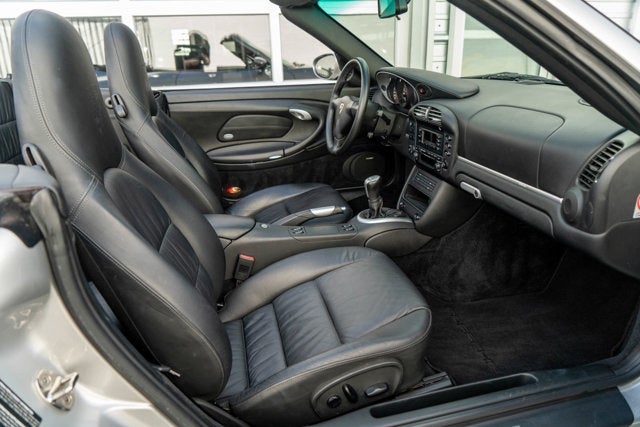 2004 Porsche 911 Carrera 4S